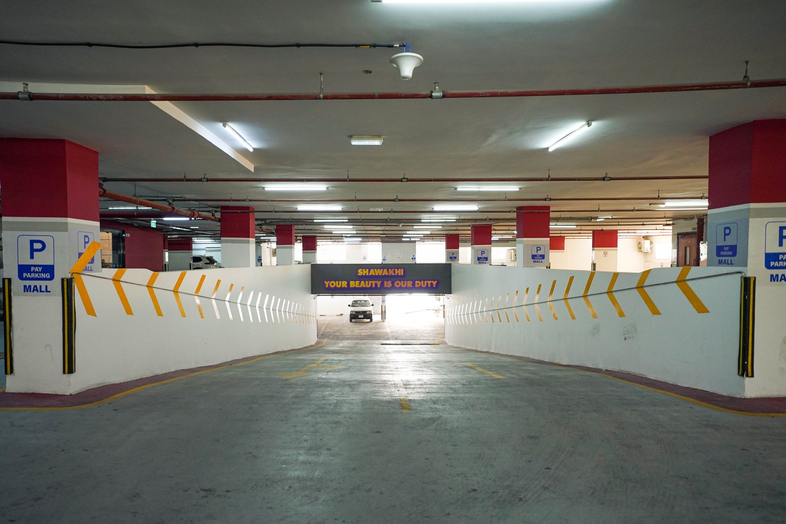 Shrooq Mall — photograph 23