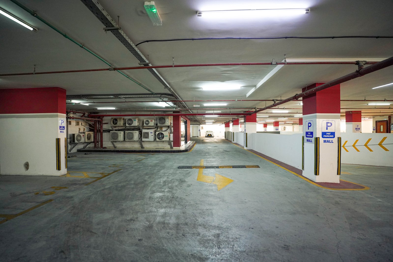 Shrooq Mall — photograph 27
