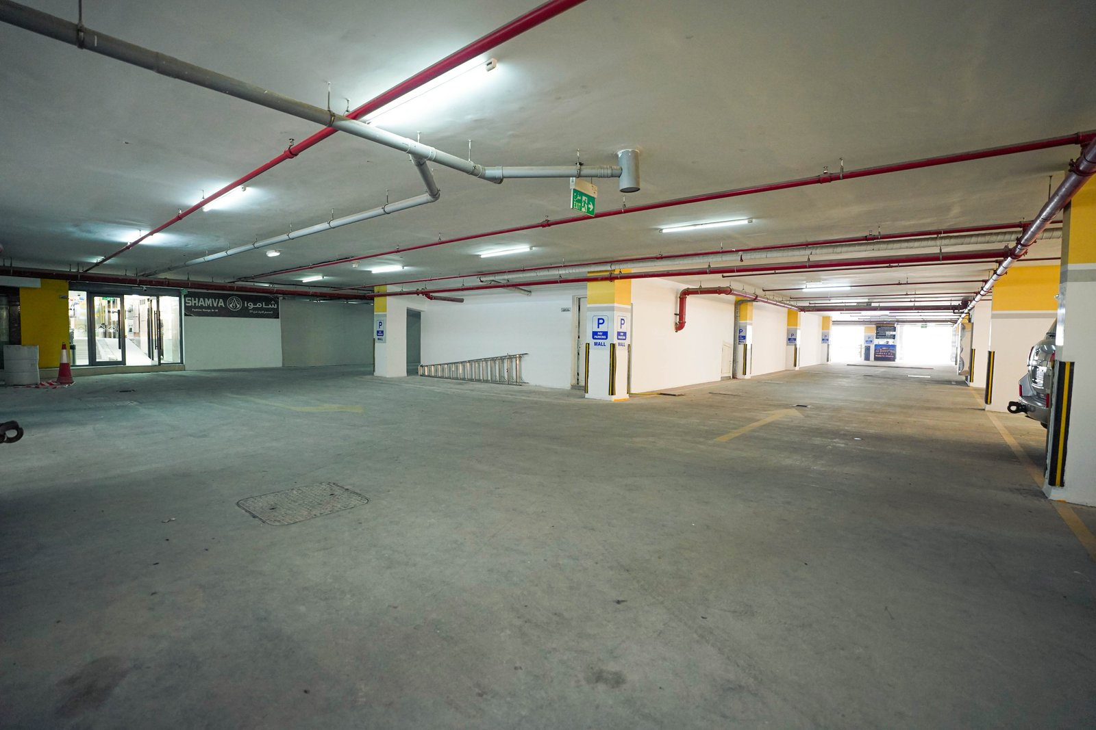 Shrooq Mall — photograph 29