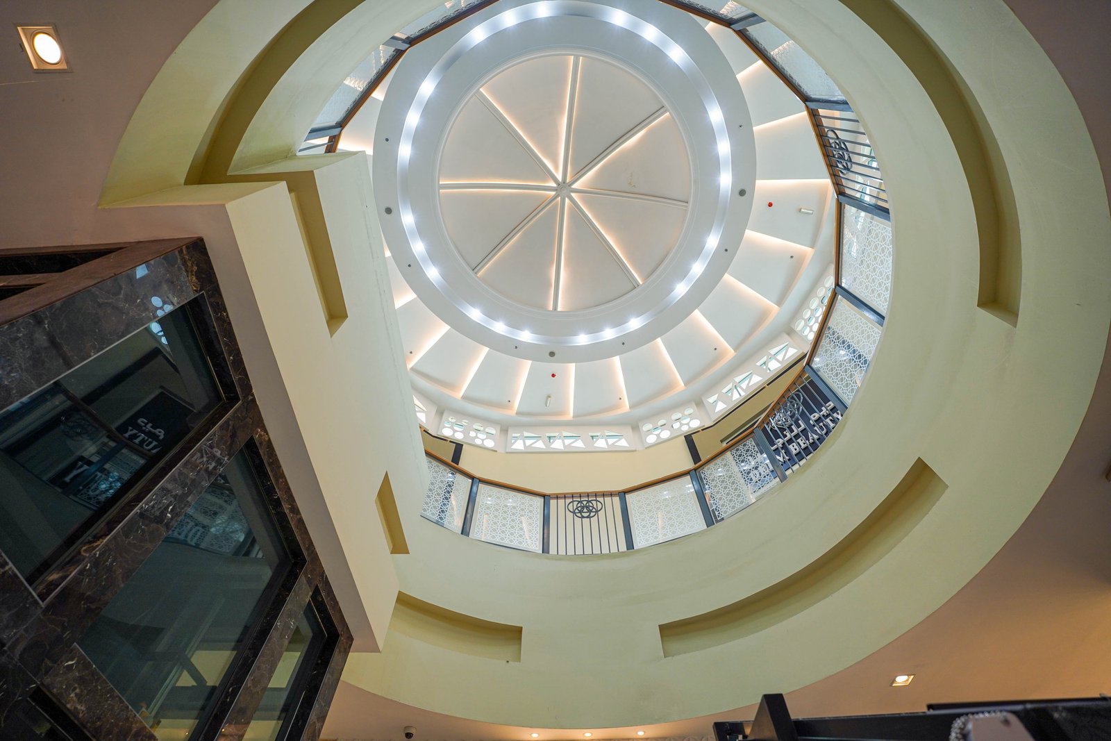 Shrooq Mall — photograph 68