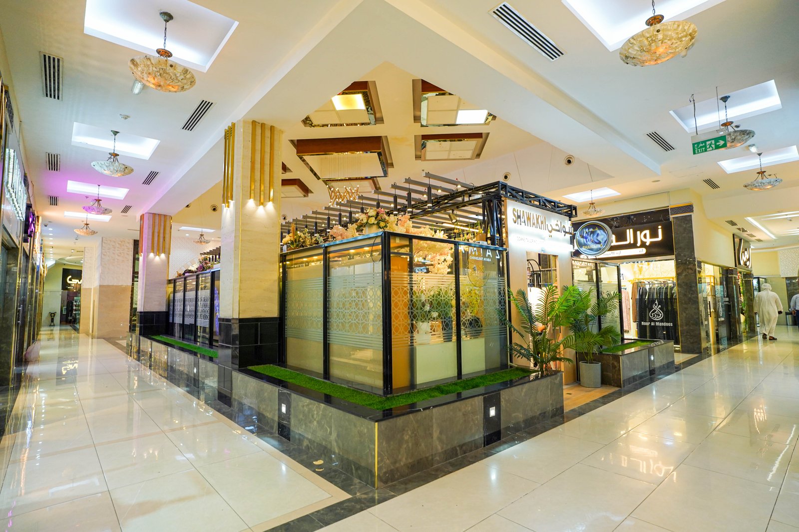 Shrooq Mall — photograph 72