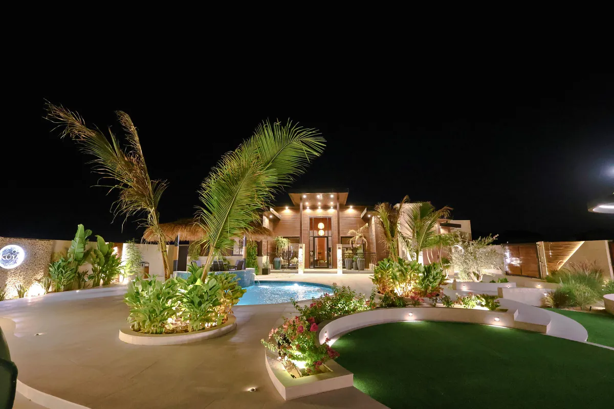 Istarahat Villas, Masfout