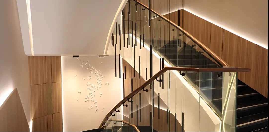 Business Square Interiors — photograph 6