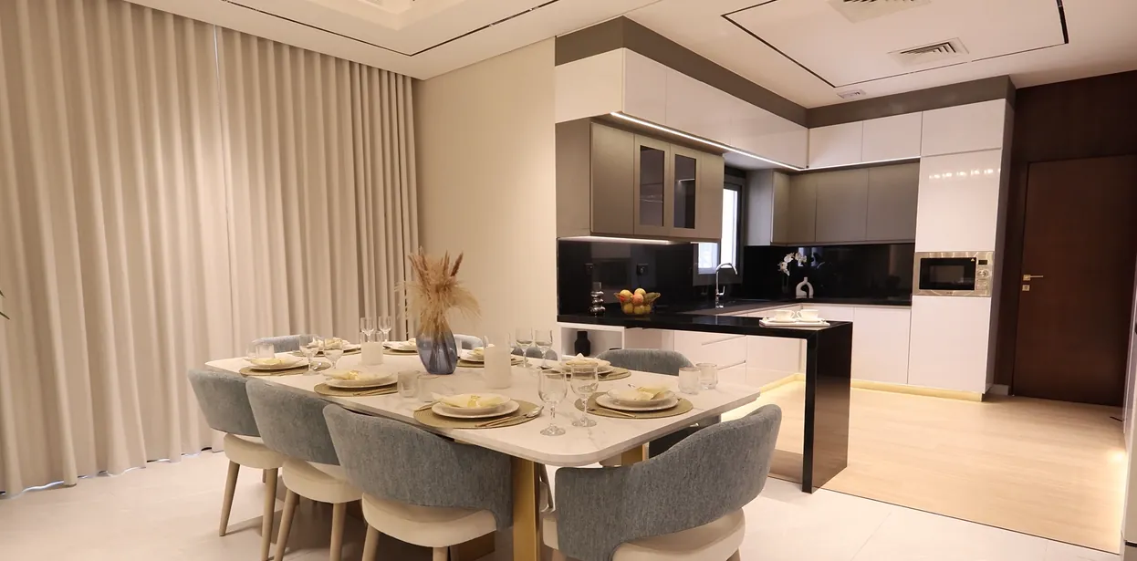 Luxury Villa, Al Zahya — photograph 2